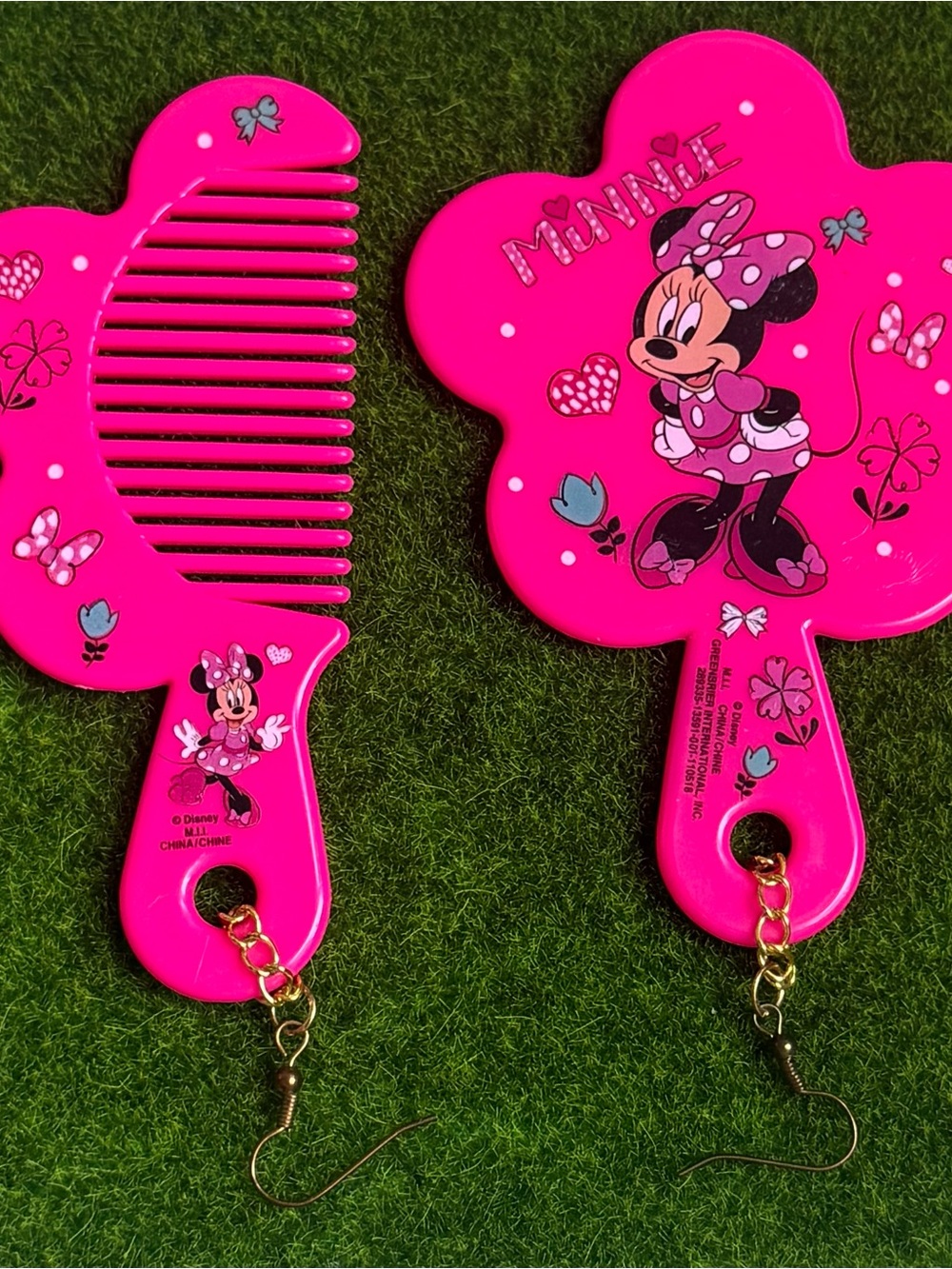 Disney Minnie Mouse Pink Flower Hand Mirror & Comb Novelty Earrings Set